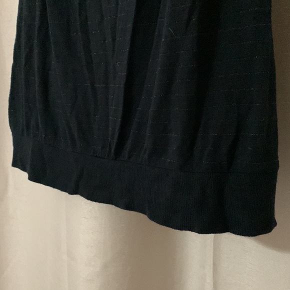 A/X loose fit sleeveless - Picture 5 of 12